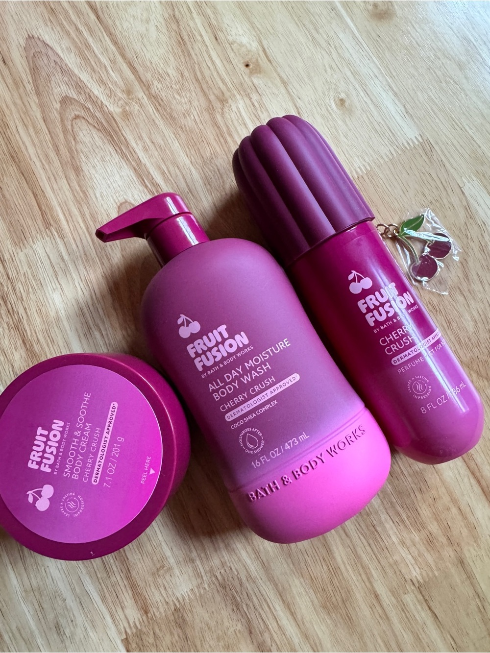 Bath & Body Works Fruit Fusion Cherry Crush Trio - Vibrant Pink